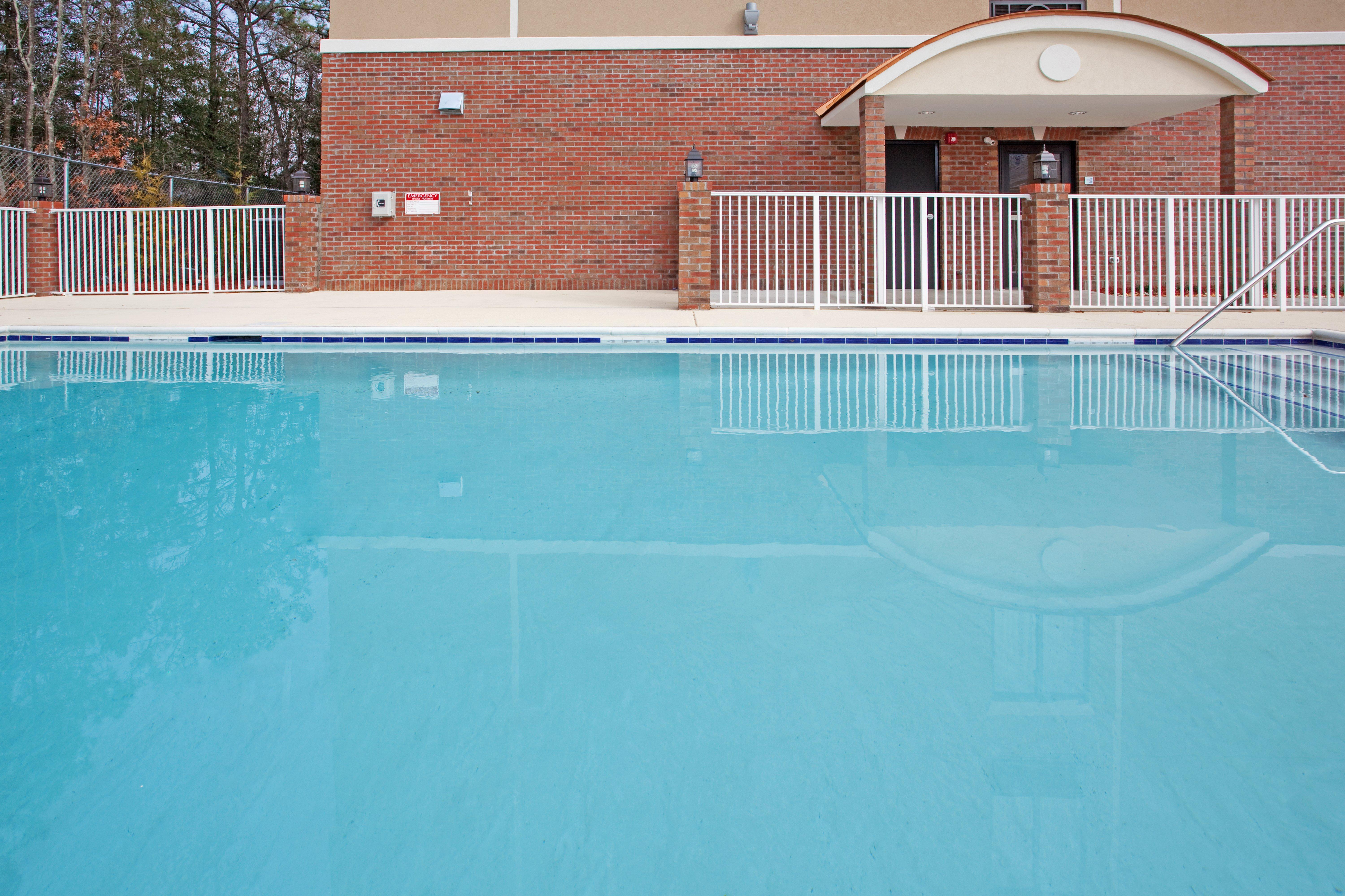 Holiday Inn Express Hotel & Suites Hope Mills-Fayetteville Airport By Ihg Exteriör bild
