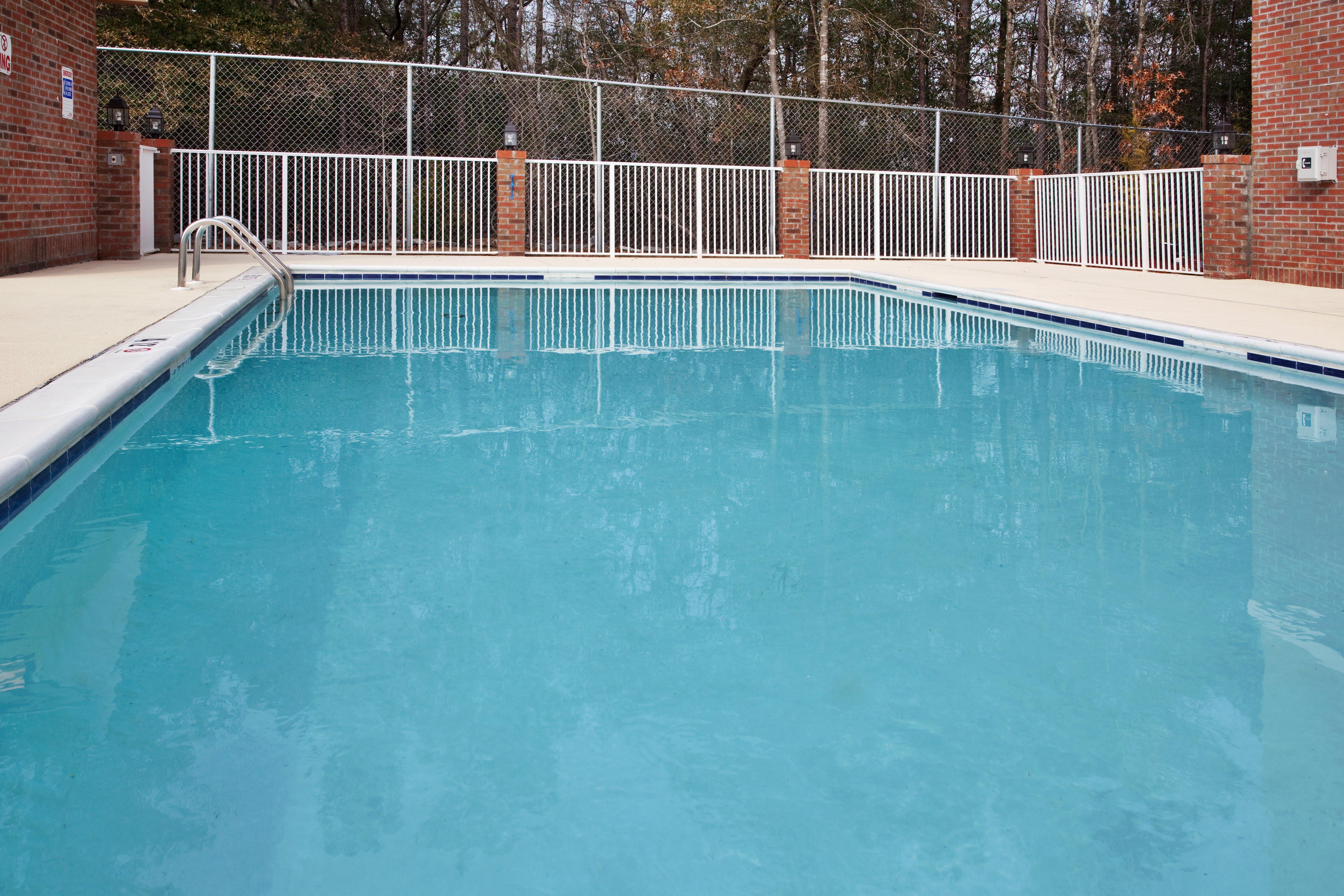Holiday Inn Express Hotel & Suites Hope Mills-Fayetteville Airport By Ihg Exteriör bild